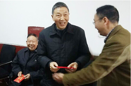 感恩老人，從我做起，從身邊做起！